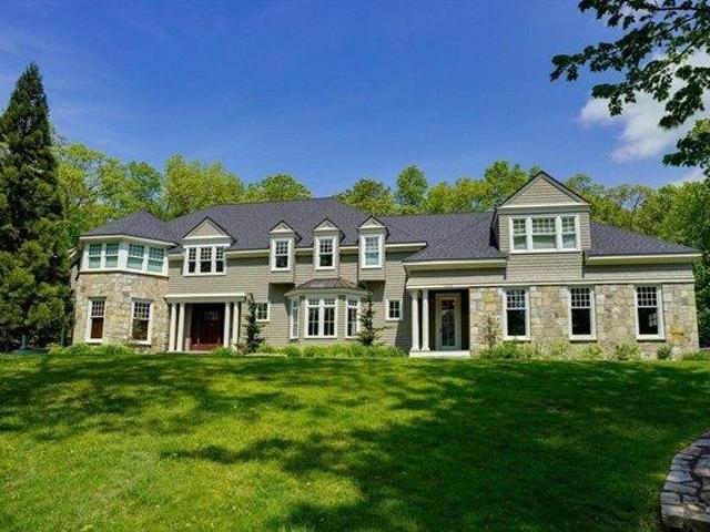 5 bedroom, Northborough MA 01532 104607591