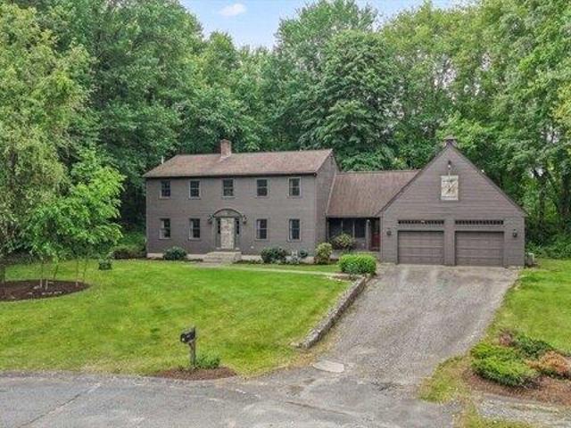 5 bedroom, Northbridge MA 01534 104445072