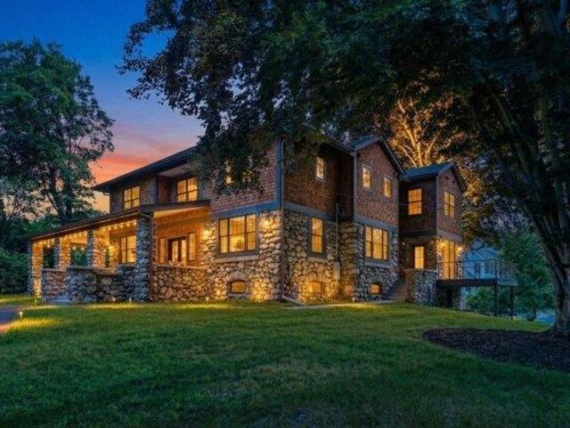5 bedroom, Natick MA 01760 105403404