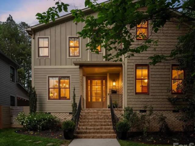5 bedroom, NC NC 28205 102811919