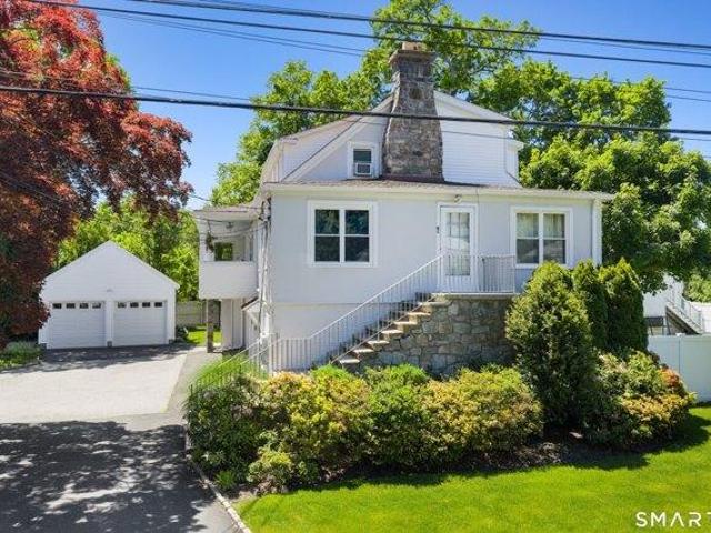 5 bedroom, New Canaan CT 06840 104539482