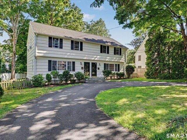 5 bedroom, New Canaan CT 06840 105533108