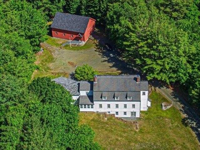5 bedroom, New London NH 03257 104852332