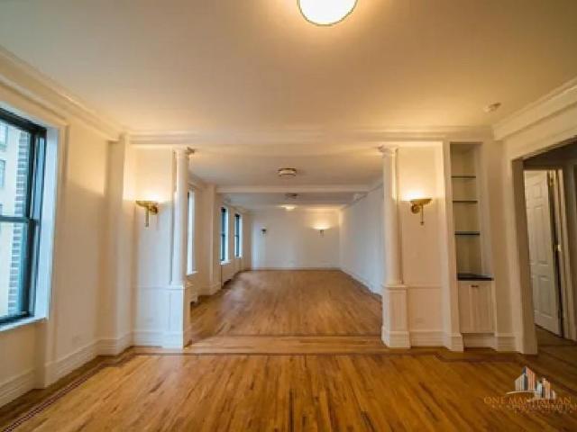 5 bedroom, New York NY 10025 93137251