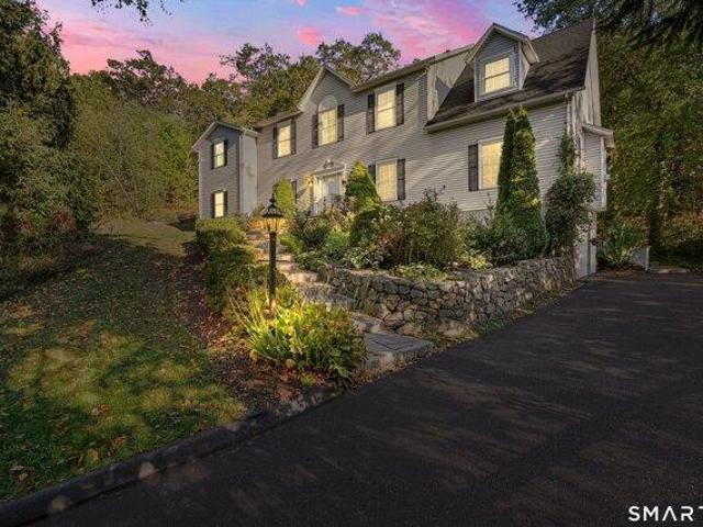 5 bedroom, Newtown CT 06470 105497282