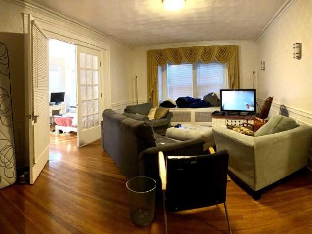 5 bedroom, Newton MA 02467 LS98396927