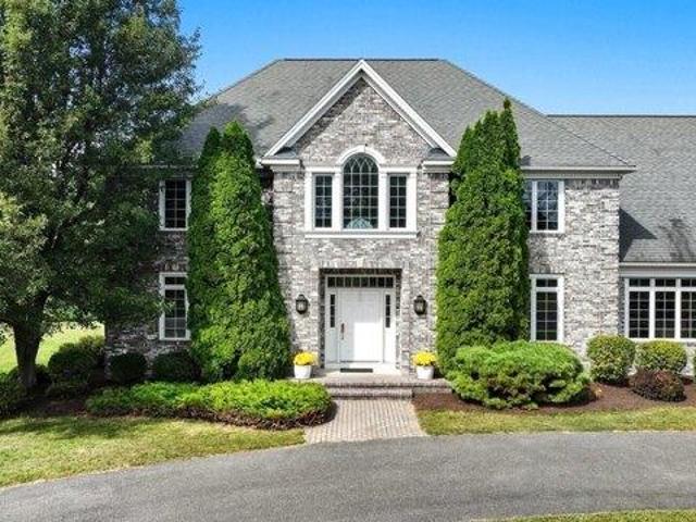 5 bedroom, South Hadley MA 01075 105366592