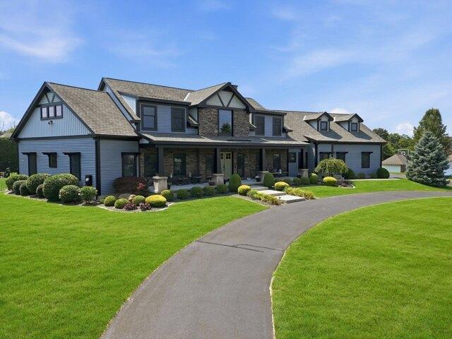 5 bedroom, South Hadley MA 01075 105400122