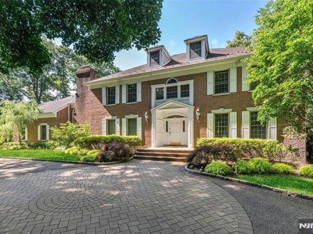 5 bedroom, Saddle River NJ 07458 105280014