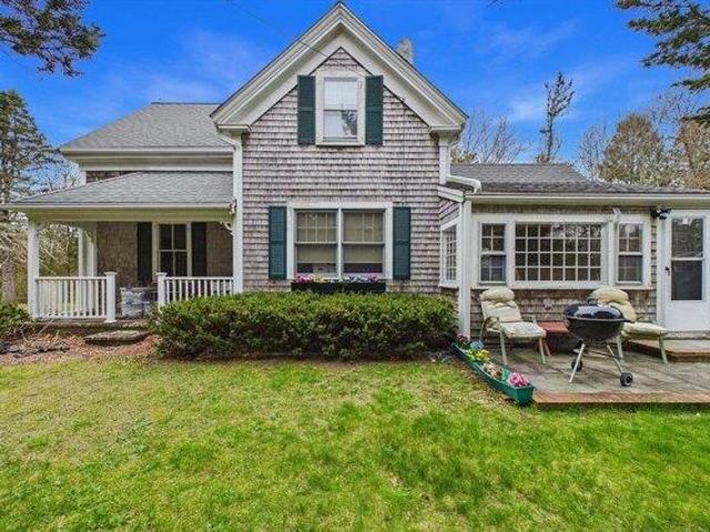 5 bedroom, Sandwich MA 02537 105115542