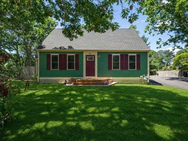 5 bedroom, Sandwich MA 02644 105695250