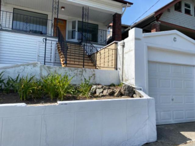 5 bedroom, Seattle WA 98103 105779895