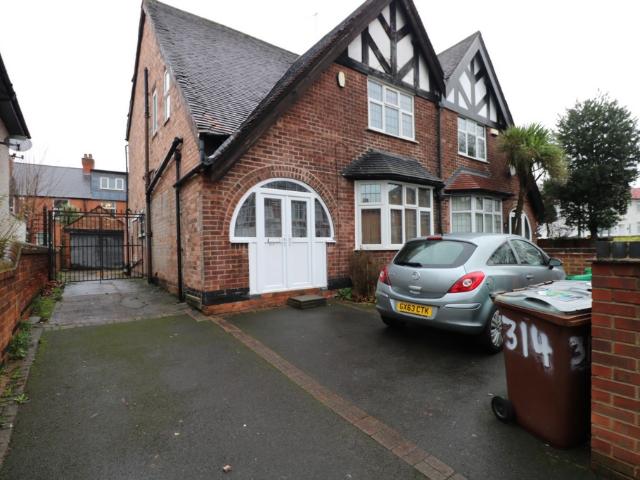 5 Bedroom Semi Detached To Rentin Lenton £130 pw