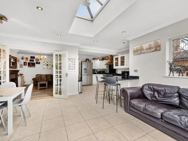 5 bedroom semi detached bungalow for sale