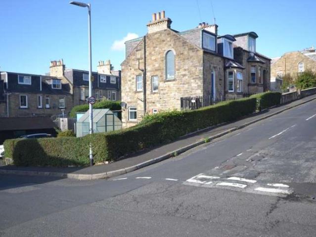 5 Bedroom Semi Detached House