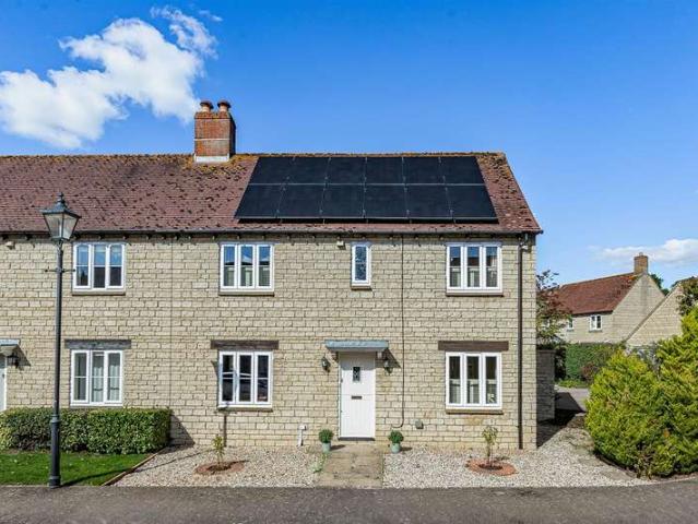 5 Bedroom Semi Detached House