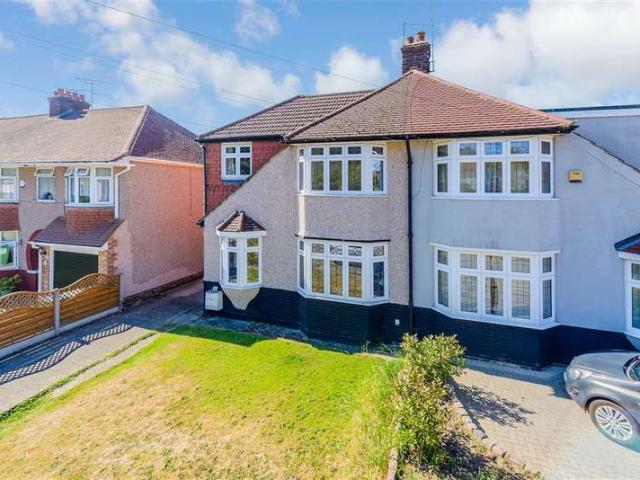5 Bedroom Semi Detached House