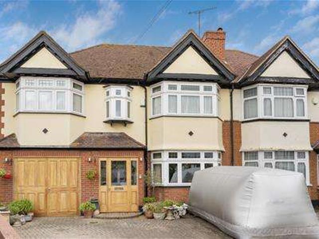5 Bedroom Semi Detached House