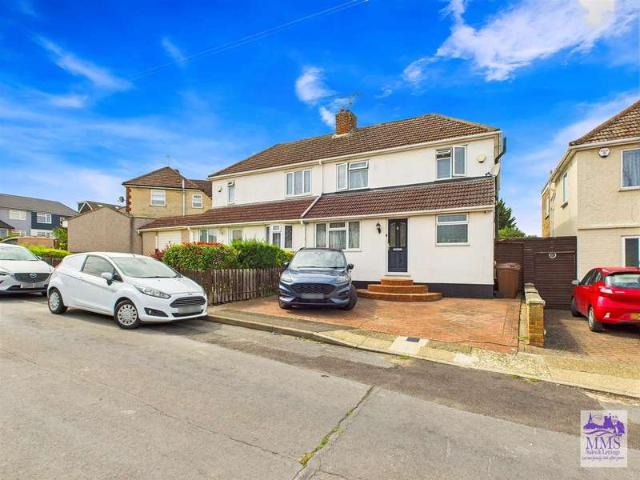 5 Bedroom Semi Detached House