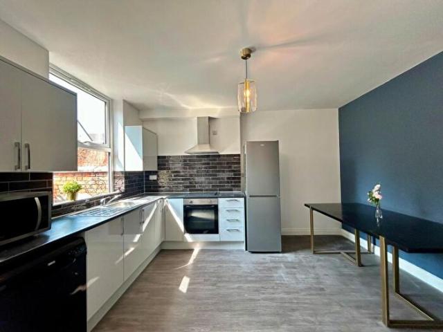5 Bedroom Semi Detached House To Rent In Ashbourne Road, Derby, DE22