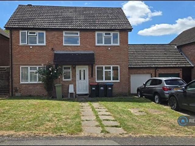 5 Bedroom Semi Detached House To Rent In Colley Hill, Milton Keynes, MK13