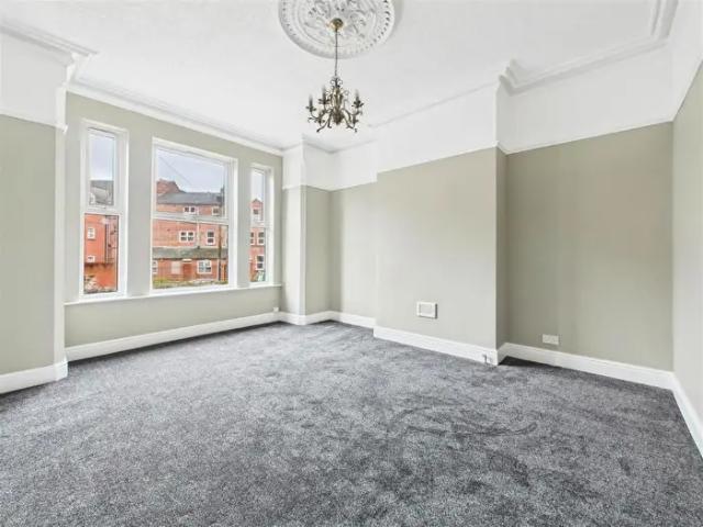 5 Bedroom Semi Detached House To Rent In Gedling Grove, Nottingham, NG7