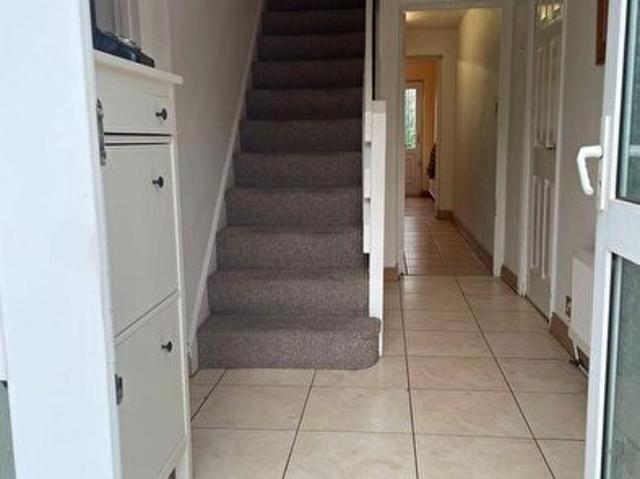 5 Bedroom Semi Detached House To Rent In Gilbert Close, Leicester, LE4