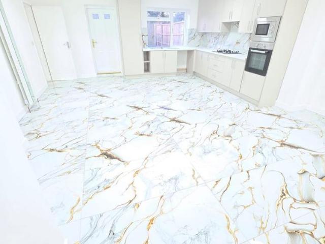 5 bedroom semi detached house to rent