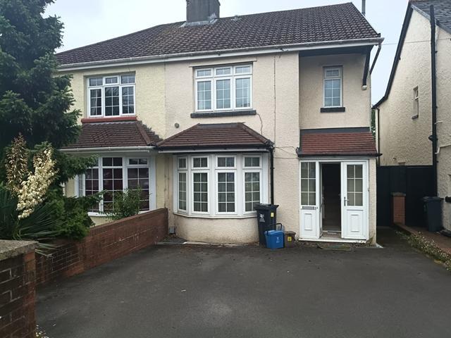 5 bedroom semi detached house to rent