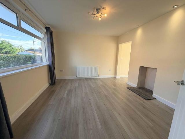 5 bedroom semi detached house to rent