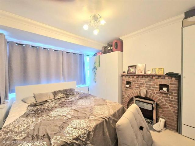 5 bedroom semi detached house to rent