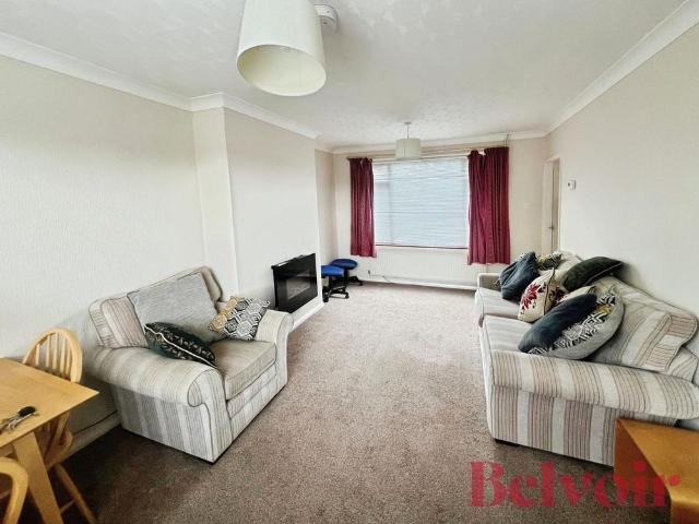 5 bedroom semi detached house to rent