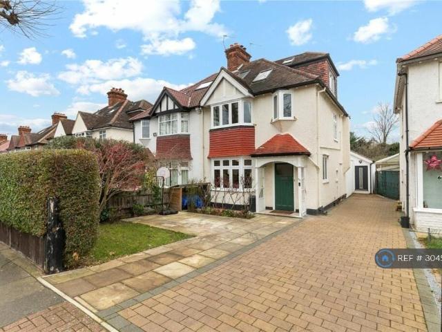 5 bedroom semi detached house to rent