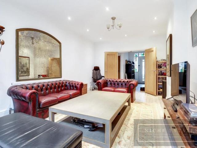5 bedroom semi detached house to rent