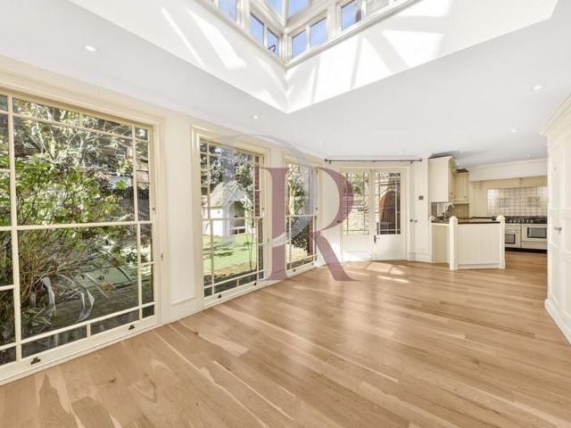 5 bedroom semi detached house to rent