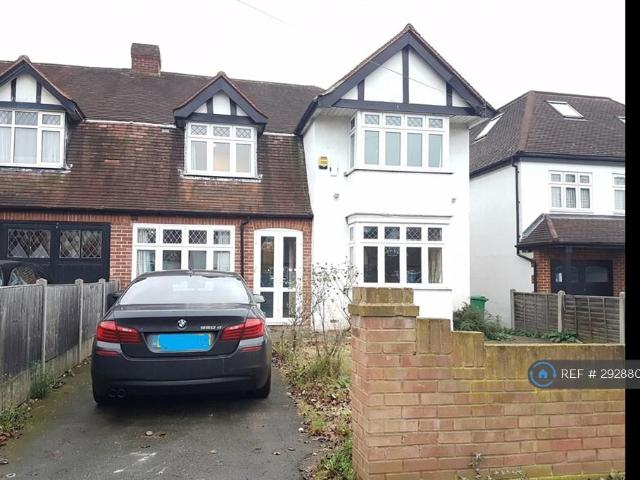 5 bedroom semi detached house to rent