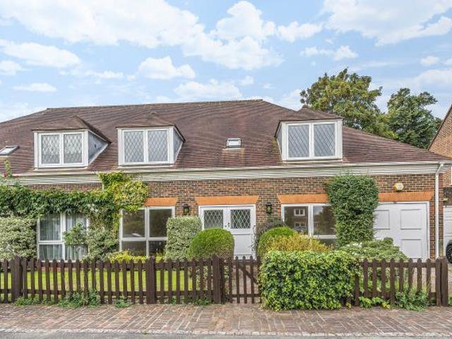 5 bedroom semi detached house to rent