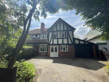 5 bedroom semi detached house to rent