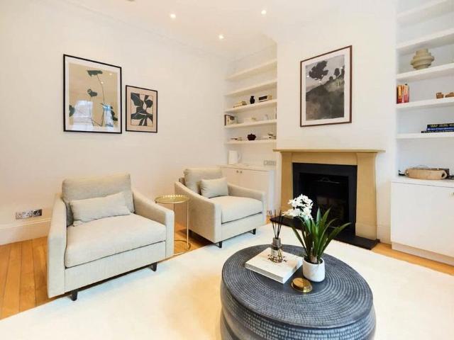 5 bedroom semi detached house to rent