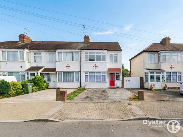 5 bedroom semi detached house to rent
