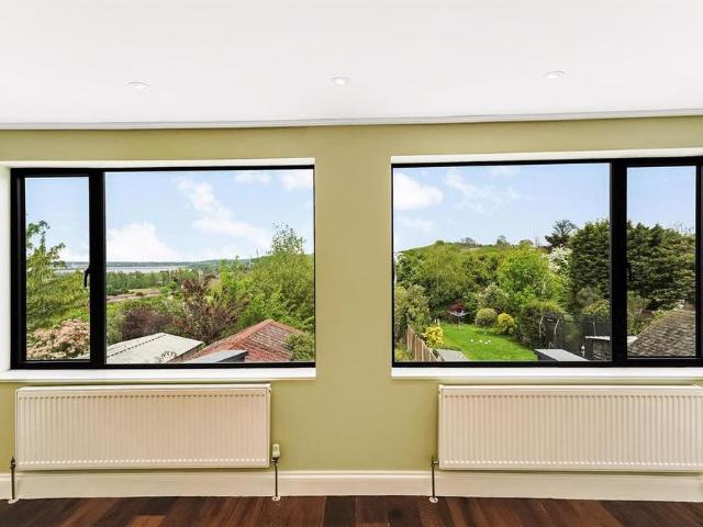 5 bedroom semi detached house to rent