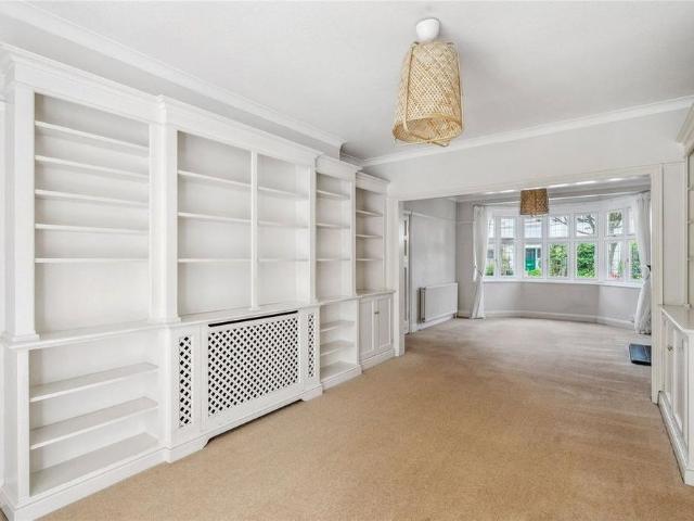 5 bedroom semi detached house to rent