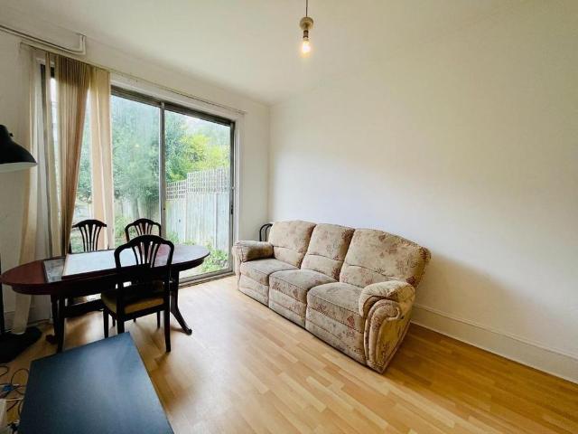 5 bedroom semi detached house to rent