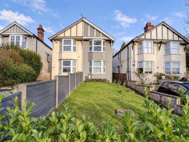 5 bedroom semi detached house to rent