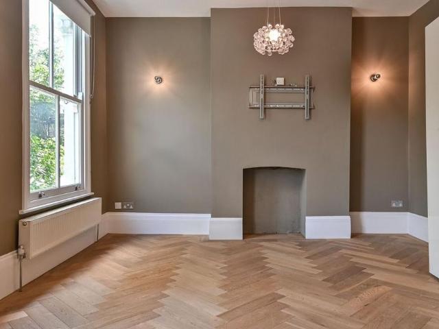 5 bedroom semi detached house to rent