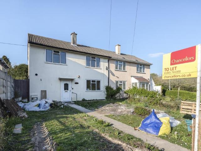 4 bedroom semi detached house to rent