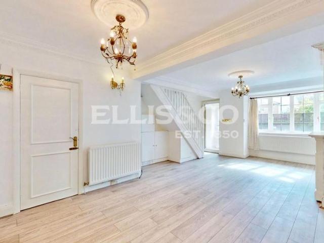 5 bedroom semi detached house to rent
