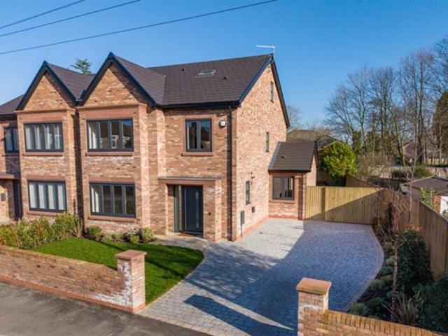 5 bedroom semi detached house to rent