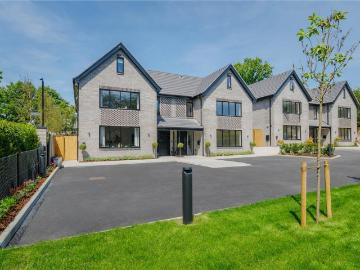 5 bedroom semi detached house to rent