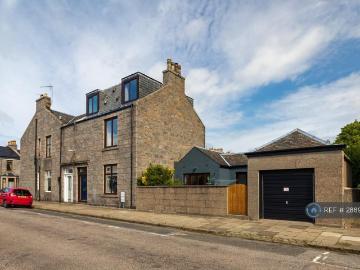 Aberdeen, Aberdeen And Grampian - Garden